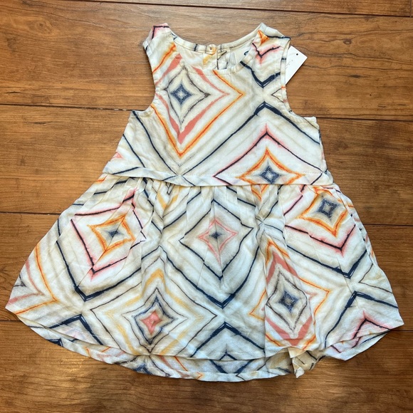 NWT Old Navy baby girl 12-18 months sleeveless dress - Picture 2 of 4
